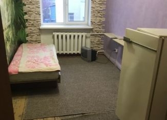 Сдача в аренду комнаты, 10.5 м2, Нижний Тагил, улица Карла Маркса