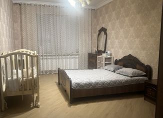 Продам 2-комнатную квартиру, 87 м2, Махачкала, Ленинский район, улица Юсупа Акаева, 25