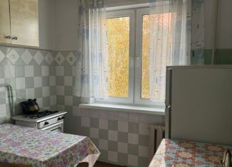 Продается однокомнатная квартира, 31 м2, Новокуйбышевск, улица Кирова, 9