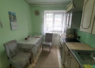 Сдам в аренду 2-ком. квартиру, 50 м2, Республика Алтай, улица Григория Чорос-Гуркина, 60