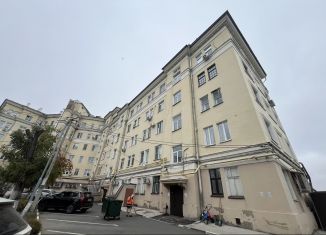 Сдача в аренду 3-комнатной квартиры, 70 м2, Казань, улица Татарстан, 3/2