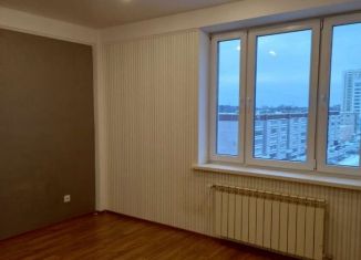 Сдается в аренду двухкомнатная квартира, 67.1 м2, Верхняя Пышма, улица Сварщиков, 2А