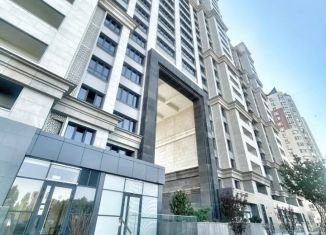 Продам трехкомнатную квартиру, 90 м2, Краснодар, Школьная улица, 1, Прикубанский округ
