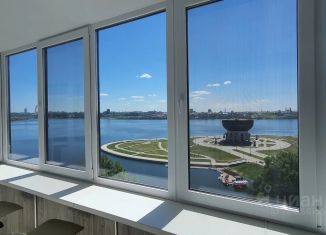 Сдаю 2-ком. квартиру, 55 м2, Казань, улица Сибгата Хакима, 7