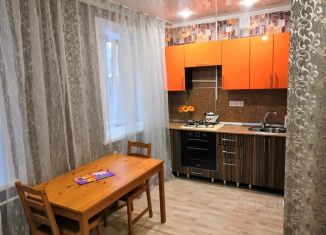 Сдача в аренду двухкомнатной квартиры, 45 м2, Альметьевск, проспект Строителей, 27
