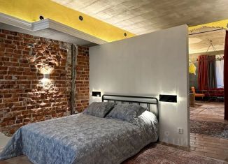 2-ком. квартира в аренду, 100 м2, Ленинградская область, бульвар Кутузова, 31