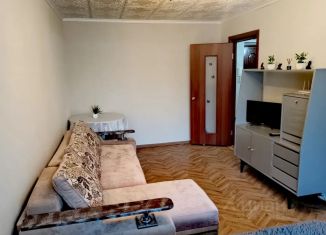 Сдается 1-ком. квартира, 30 м2, Таганрог, Инициативная улица, 70