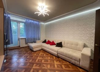 Сдача в аренду 2-ком. квартиры, 50 м2, Таганрог, улица Маршала Жукова, 1Е