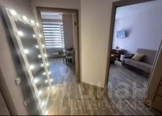 Сдам в аренду 1-комнатную квартиру, 34 м2, Таганрог, улица Адмирала Крюйса, 23/8