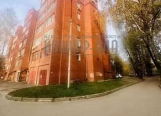 Продается 1-комнатная квартира, 58 м2, Йошкар-Ола, улица Машиностроителей, 4Б