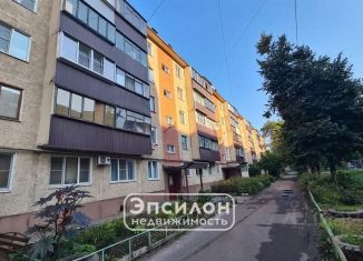 Двухкомнатная квартира на продажу, 44.3 м2, Курск, проспект Кулакова, 33А