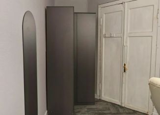 Продаю комнату, 77.8 м2, Санкт-Петербург, Лиговский проспект, 76