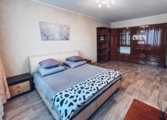 Сдается 2-ком. квартира, 52 м2, Брянск, улица Брянского Фронта, 10/1
