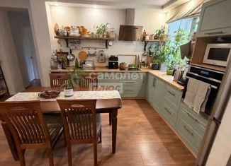 Продаю трехкомнатную квартиру, 74.7 м2, Вологодская область, улица Казакова, 2