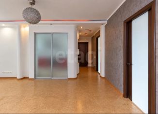 Продается 4-ком. квартира, 102.3 м2, Красноярск, улица 9 Мая, 52