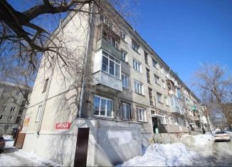 Продам комнату, 12 м2, Барнаул, улица 40 лет Октября, 34А