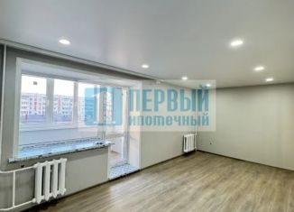 Продаю 1-комнатную квартиру, 42 м2, Йошкар-Ола, улица Васильева, 4А, микрорайон 9Б