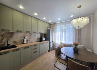 Продаю 1-ком. квартиру, 33 м2, Чувашия, улица А.В. Асламаса, 1к4