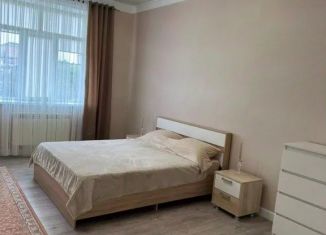Сдаю 3-комнатную квартиру, 155 м2, Дагестан, улица Пушкина, 46А