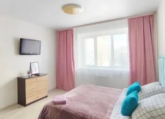 Сдам 1-комнатную квартиру, 38 м2, Брянск, улица Горбатова, 22