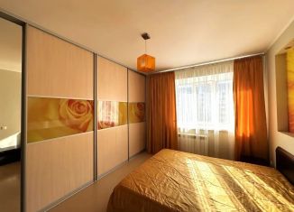 Продажа 2-ком. квартиры, 73.4 м2, Татарстан, улица Серова, 22/24