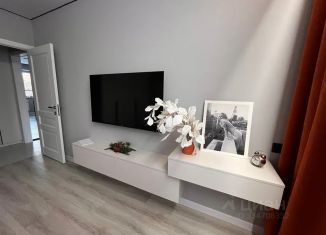 Сдам двухкомнатную квартиру, 54 м2, Старый Оскол, микрорайон Королёва, 32А