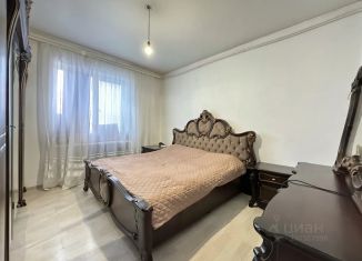 Продается двухкомнатная квартира, 50 м2, Нальчик, улица Хмельницкого, район Аэропорт