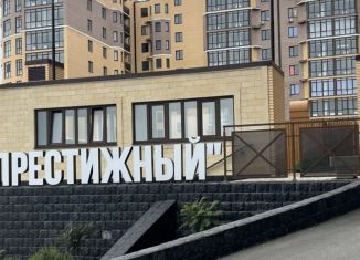 Продаю двухкомнатную квартиру, 82 м2, Пятигорск, улица Адмиральского, 1А, ЖК Престижный