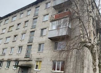 2-комнатная квартира на продажу, 43 м2, посёлок городского типа Пряжа, улица Марии Мелентьевой, 3