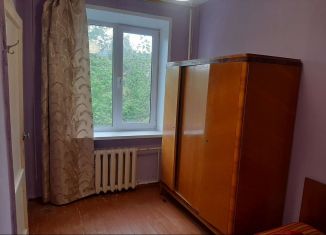 Сдается в аренду 2-комнатная квартира, 44 м2, Новокуйбышевск, улица Кадомцева, 14