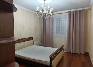 Сдается двухкомнатная квартира, 62 м2, посёлок ВНИИССОК, улица Михаила Кутузова, 7
