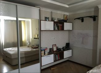Продается многокомнатная квартира, 202 м2, Москва, улица Покрышкина, 3, метро Юго-Западная