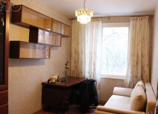 Сдача в аренду 3-ком. квартиры, 60 м2, Москва, Винницкая улица, 11, метро Раменки