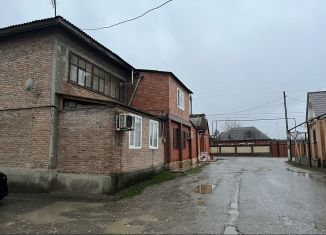 Продаю 3-комнатную квартиру, 60 м2, село Ачхой-Мартан, улица Нурадилова, 131