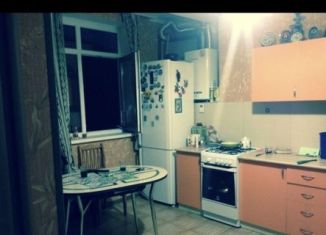 Продается 2-комнатная квартира, 50 м2, село Барановка, Армянская улица, 40