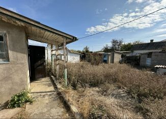 Сдам в аренду дом, 120 м2, поселок городского типа Николаевка, Морская улица, 31