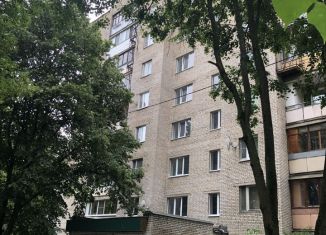 Продам трехкомнатную квартиру, 69 м2, дачный посёлок Загорянский, улица Ватутина, 100