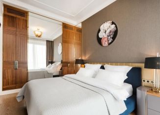 Продается двухкомнатная квартира, 65 м2, Сочи, Театральная улица, 11, микрорайон Центральный