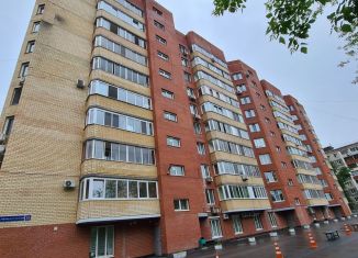 Сдаю в аренду трехкомнатную квартиру, 70 м2, Пермь, Рабоче-Крестьянская улица, 32