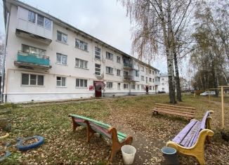 Продам двухкомнатную квартиру, 45.3 м2, Можга, улица Азина, 28