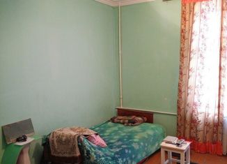 Сдам в аренду 2-ком. квартиру, 63 м2, Кстово, Магистральная улица, 12