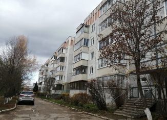 Продажа 2-ком. квартиры, 51 м2, Калужская область, улица Мичурина, 36