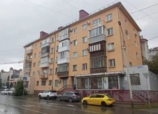 Продажа 2-комнатной квартиры, 32.8 м2, Омск, улица Пушкина, 97