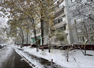 Продам двухкомнатную квартиру, 55 м2, Москва, улица Тёплый Стан, 9к7, метро Тёплый Стан