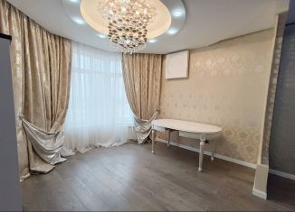 Продам 3-комнатную квартиру, 106 м2, Оренбургская область, улица Чкалова, 51/1