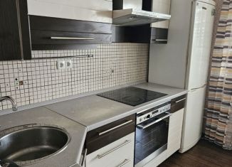 Сдача в аренду 5-комнатной квартиры, 120 м2, Тольятти, улица Голосова, 32