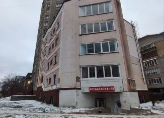 Продажа 4-комнатной квартиры, 106.7 м2, Киров, улица Ленина, 35