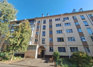 Продается трехкомнатная квартира, 55.2 м2, Орёл, переулок Матроса Силякова, 4, Северный район