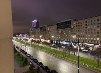 Сдаю в аренду 2-ком. квартиру, 45 м2, Санкт-Петербург, Московский проспект, 220, Московский район