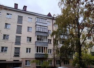 Продаю трехкомнатную квартиру, 60 м2, Мордовия, Ботевградская улица, 63